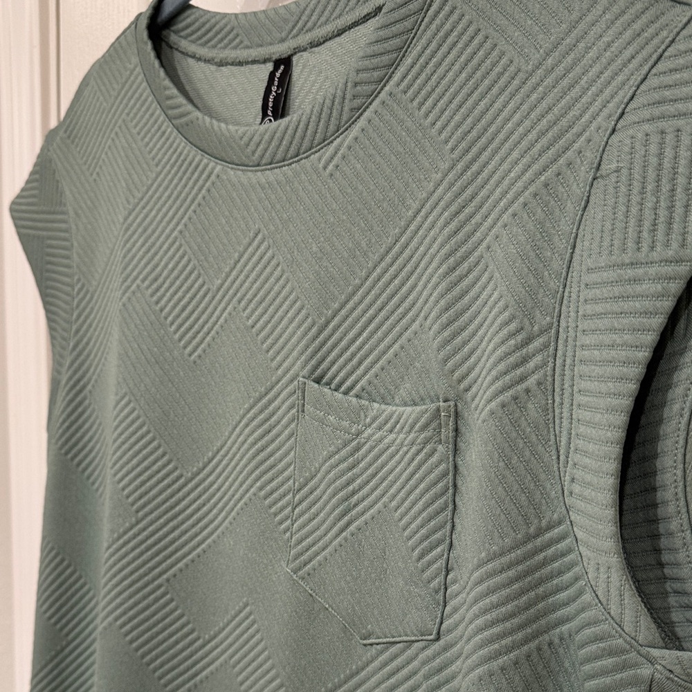 Sage Green Textured Straight Cut Dress - Picture 3 of 4